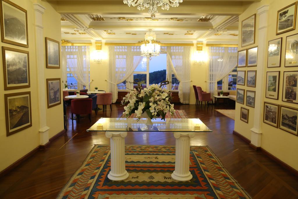 Merit Halki Palace Hotel Heybeliada Exterior foto